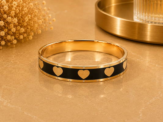 BRAZALETE ACERO CORAZONES NEGRA
