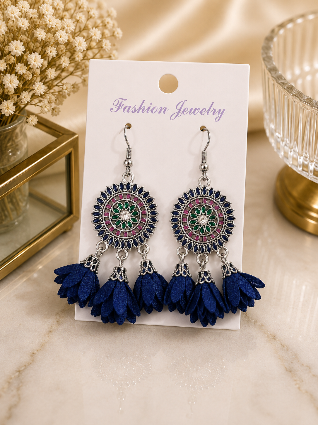 Aretes de fantasía bohemios con mandala multicolor y flores azules