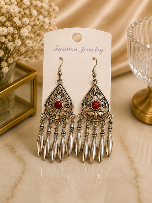 Aretes de fantasía étnicos con piedra roja