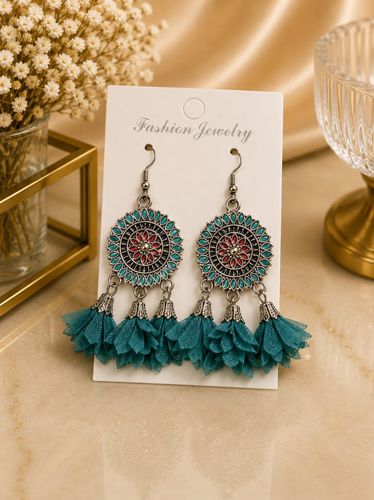 Aretes de fantasía bohemios con mandala y flores turquesa