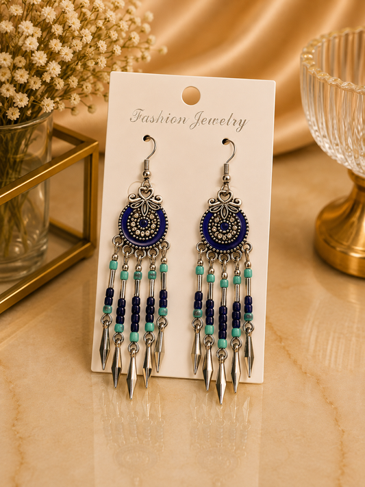 Aretes largos de fantasía bohemios en azul y turquesa
