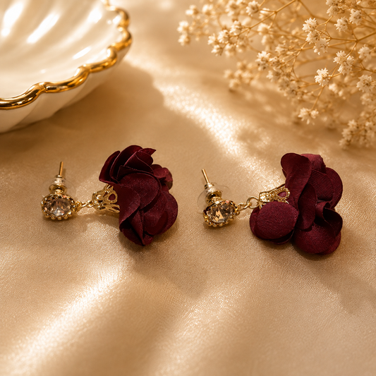 Aretes de fantasía con rosa vino y cristal