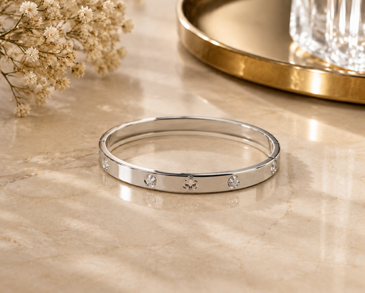 BRAZALETE ACERO PLATA DELGADO
