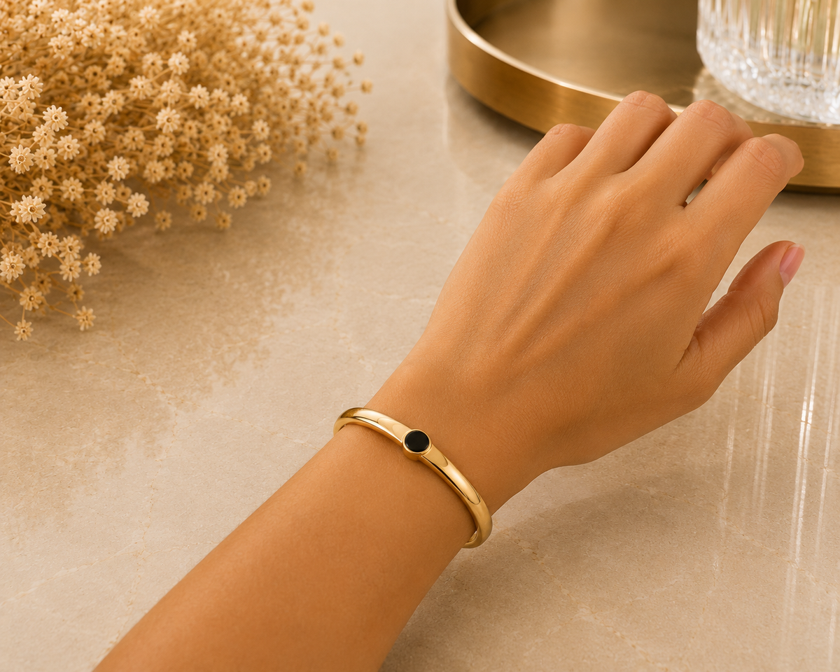 BRAZALETE ACERO PUNTO NEGRO
